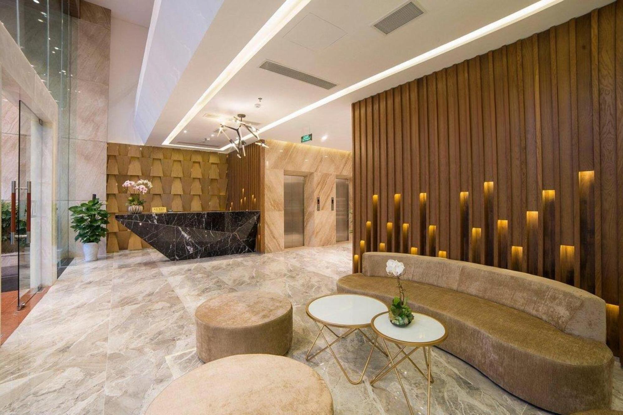 Trieu 4* Da Nang